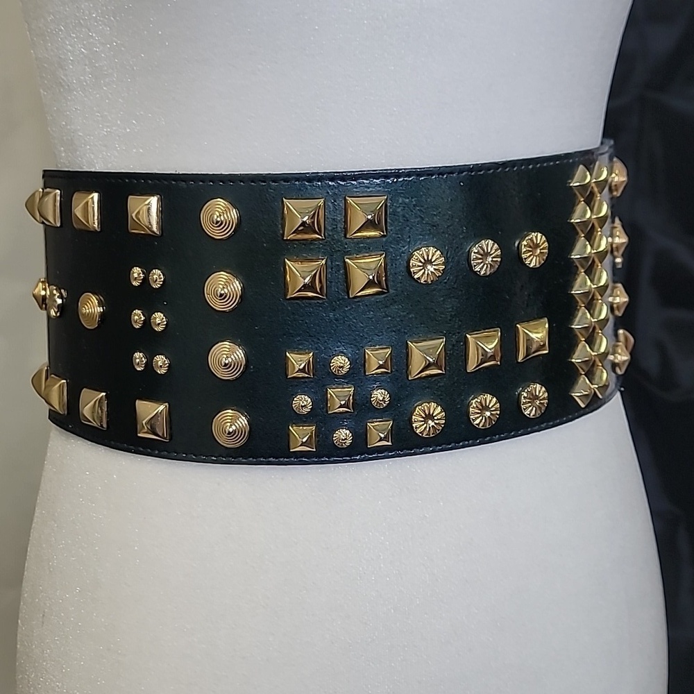Matthew Williamson X H&M leather studded  statement belt
